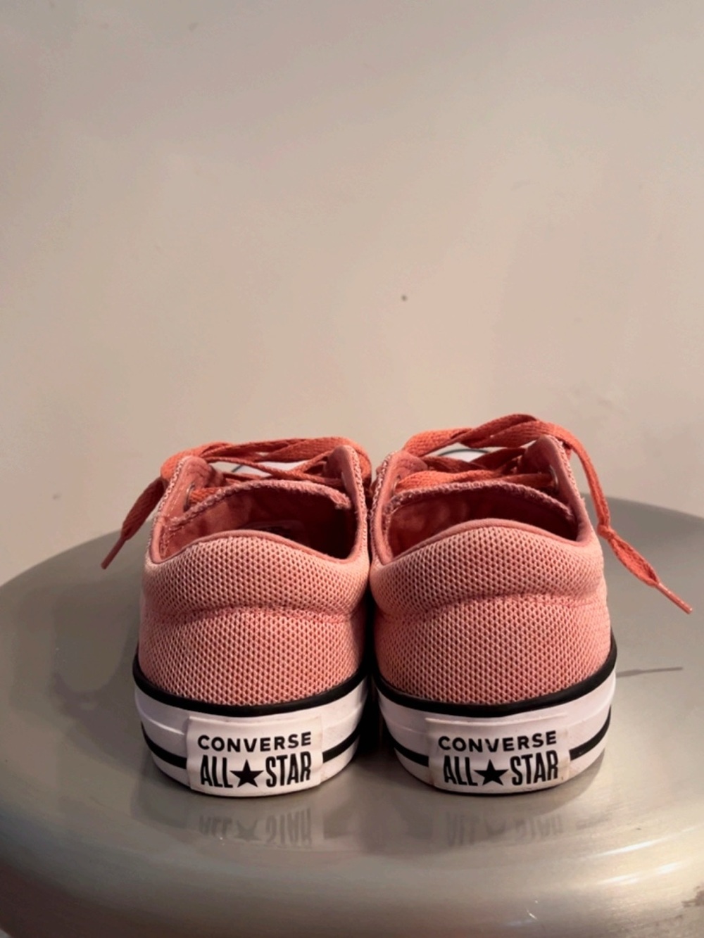 Converse All Star Women’s Size 7 Coral Pink Sneakers - Picture 4 of 9